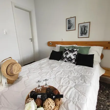 Apartment Folia Naxos 2 *